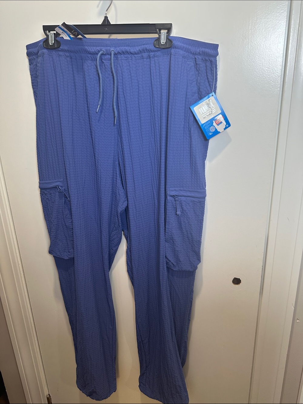 Columbia Periwinkle Cargo Jogger Pants (57)